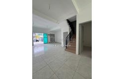 Lahat, Ipoh, Perak 31500