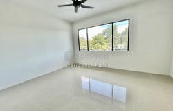 Jalan Lengkuas, Rimba Jaya, Shah Alam, Selangor 40200