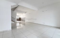 Persiaran Tun Teja, Shah Alam, Selangor 40470