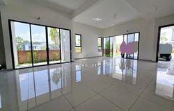 Jalan Bromelia, Puchong, Selangor 47100