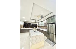 Jalan 6, Ampang, Selangor 68000