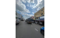 J, Semenyih, Selangor 43500