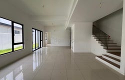 Rawang, Selangor 48020