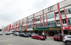 Seri Kembangan, Selangor 43300