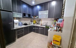 Jalan Mutiara, Puchong, Selangor 47100