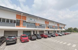 Persiaran Hulu Selangor, Seksyen 26, Shah Alam, Selangor 40400