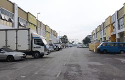 J, Shah Alam, Selangor 40470