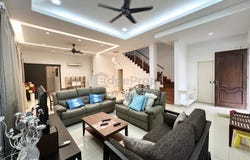 Jalan Hijauan Residence, Batu 9, Batu 9th Cheras, Selangor 43200