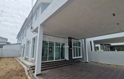Durian Tunggal, Melaka 76100