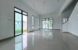 Jalan BK 8, Bandar Kinrara Puchong, Selangor 47180