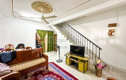 Jalan SJ 18c, Selayang, Selangor 68100