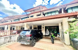 j, Kajang, Selangor 43000