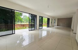 Jalan Bromelia, Puchong, Selangor 47100