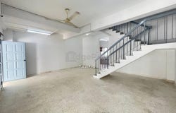 Jalan 6, Ampang, Selangor 68000