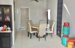 J, Sungai Pelek, Selangor 43950
