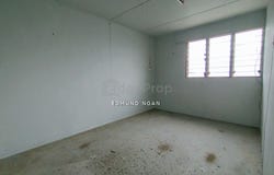 Jalan 4, Kuala Selangor, Selangor 45800