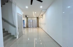 Jalan FLora, Telok Panglima Garang, Selangor 42500