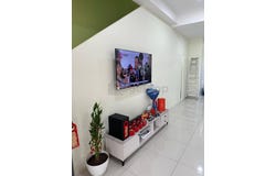Jalan FLora, Telok Panglima Garang, Selangor 42500