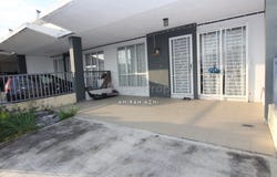 J, Dengkil, Selangor 43900