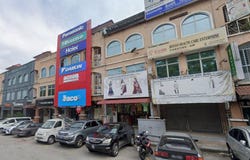 Jalan Puteri, Bandar Puteri 5, Puchong, Selangor 47100