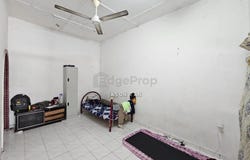 Off Jalan Raya 3, Seri Kembangan, Selangor 47100