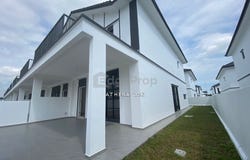 off Jalan Daya, Johor Bahru, Johor 81100