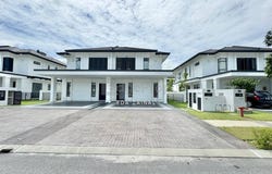 Bandar Puncak Alam, Selangor 42300