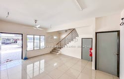 Jln Irama 5, Bandar Puncak Alam, Selangor 42300