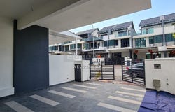 Jalan PU 2/2, Puchong, Selangor 47100