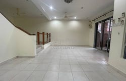 Jalan Pulau Lumut, Shah Alam, Selangor 40170