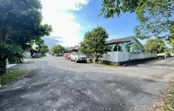 Jalan Raja Tun Uda, Semenyih, Selangor 43500