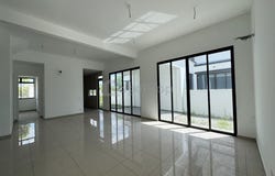 off Jalan Daya, Johor Bahru, Johor 81100