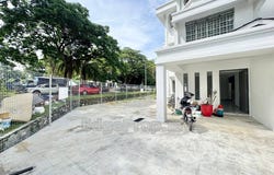 Persiaran Kayangan, Shah Alam, Selangor 40000