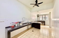 Jalan Tun Teja, Shah Alam, Selangor 40470