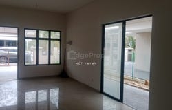 Persiaran Mahkota, Banting, Selangor 42700