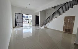 Jalan BK 8, Bandar Kinrara Puchong, Selangor 47180