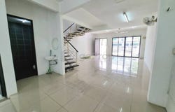Jalan Lengkuas, Rimba Jaya, Shah Alam, Selangor 40200