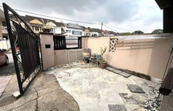 j, Shah Alam, Selangor 40400
