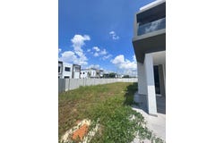 Persiaran Sutera Danga, Johor Bahru, Johor 81200