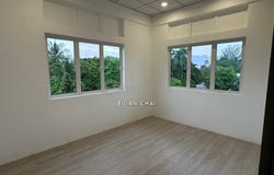 Jalan Raja Dr. Nazrin Shah, 30250, Perak, Ipoh, Perak 30250