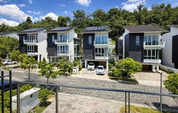 Jalan PJU 3/32, Tropicana, Sunway Damansara, Selangor 47810