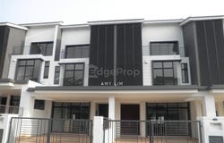 Jalan Puteri 6, Bandar Puteri Puchong, Selangor 47100