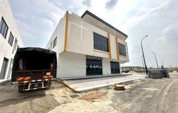 Persiaran Panglima Hitam, Shah Alam, Selangor 40470