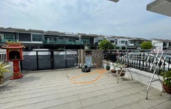Jalan Metro 1/x, Puchong, Selangor 47100
