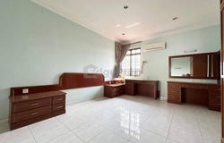 1095 SEK 1/2,, JALAN KAMPAR, Ipoh, Perak