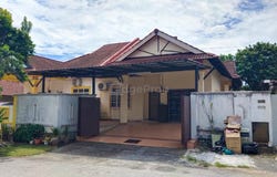 Jalan Cenderawasih, Sepang, Selangor 43900