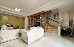 Jalan Saujana, Ampang, Selangor