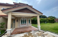 Jalan Pinggiran Putra, Kajang, Selangor 43800