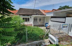 J, Tanjung Bungah, Penang