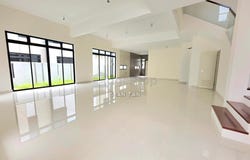 Persiaran Sutera Danga, Johor Bahru, Johor 81200